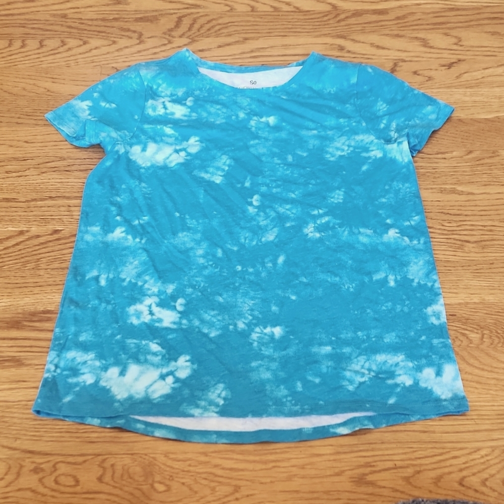 SO Girls XL Favorite Tee